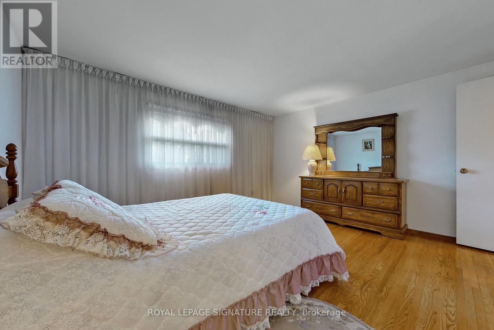 6 Kelvinway Drive, Toronto, Ontario  M1W 1N4 - Photo 14 - E13229094