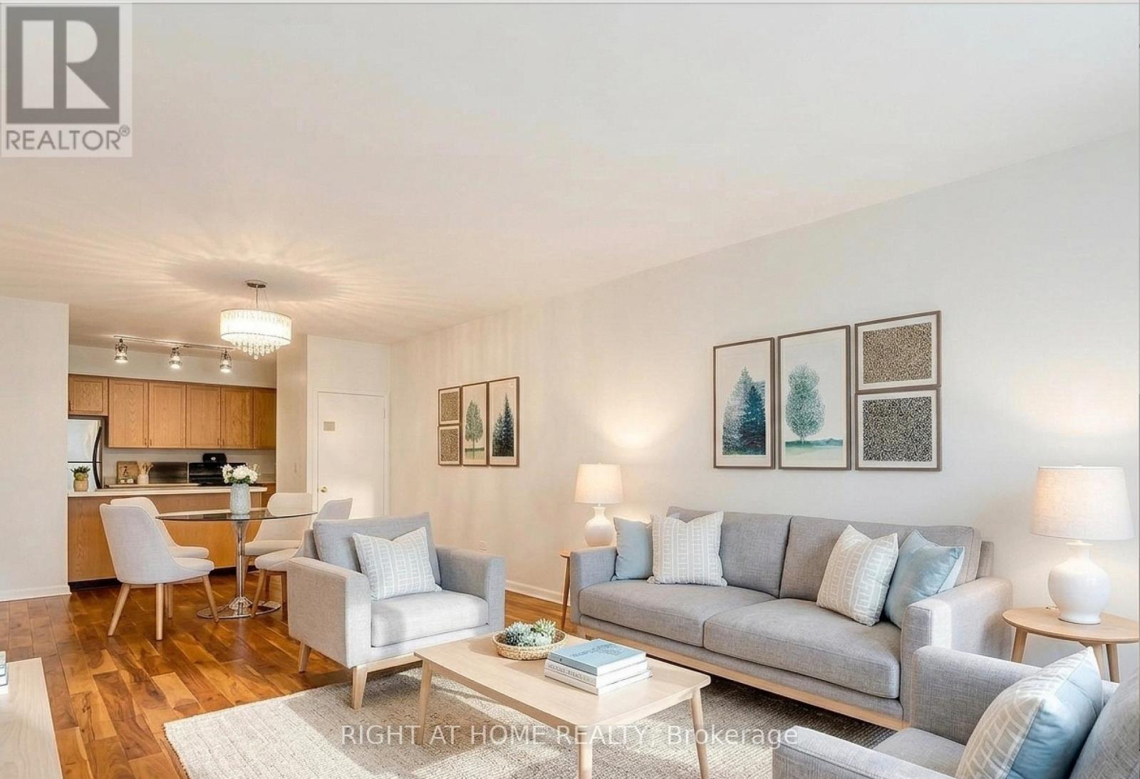 805 - 11 ONEIDA CRESCENT, Richmond Hill, Ontario