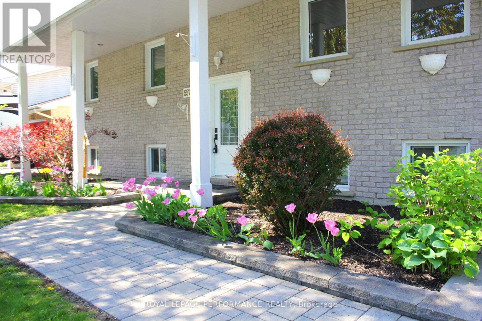 597 Jase Street, Cornwall, Ontario K6H 7E9 - Photo 2 - X13229246