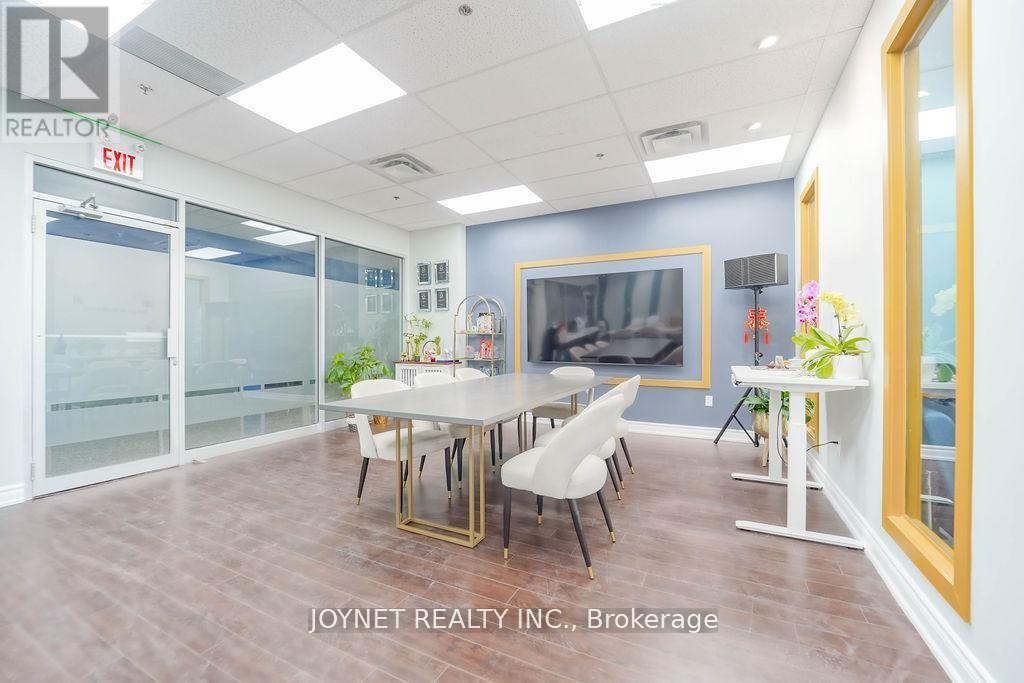 288 - 505 Highway 7 Road E, Markham, Ontario  L3T 7T1 - Photo 4 - N13229086
