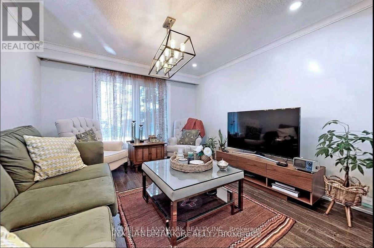 Main - 32 Kirk Drive, Markham, Ontario  L3T 3L1 - Photo 6 - N13229150