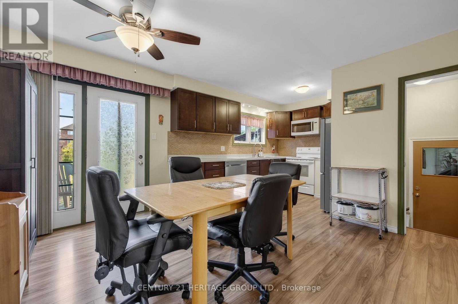 640 Simcoe Road, Bradford West Gwillimbury, Ontario  L3Z 4A9 - Photo 10 - N13229176