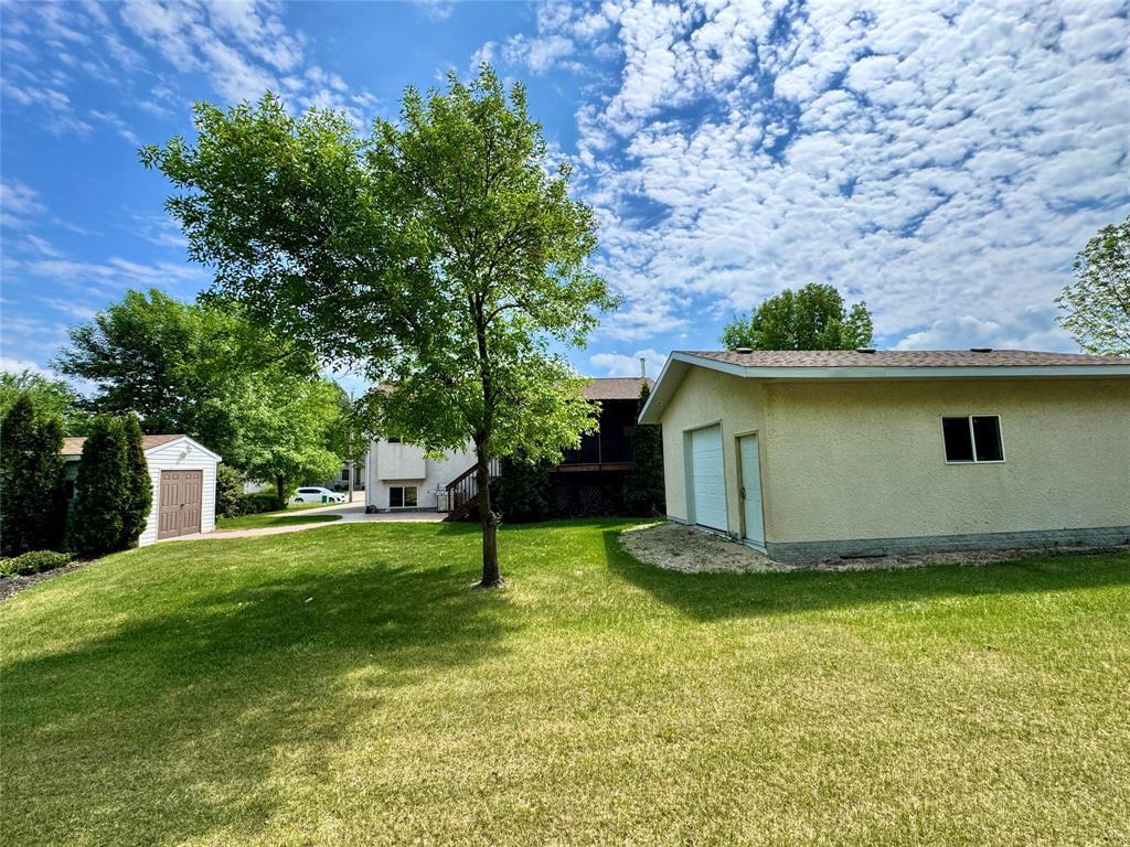 442 Croteau Street, St Pierre-Jolys, Manitoba  R0A 1V0 - Photo 2 - 202608248