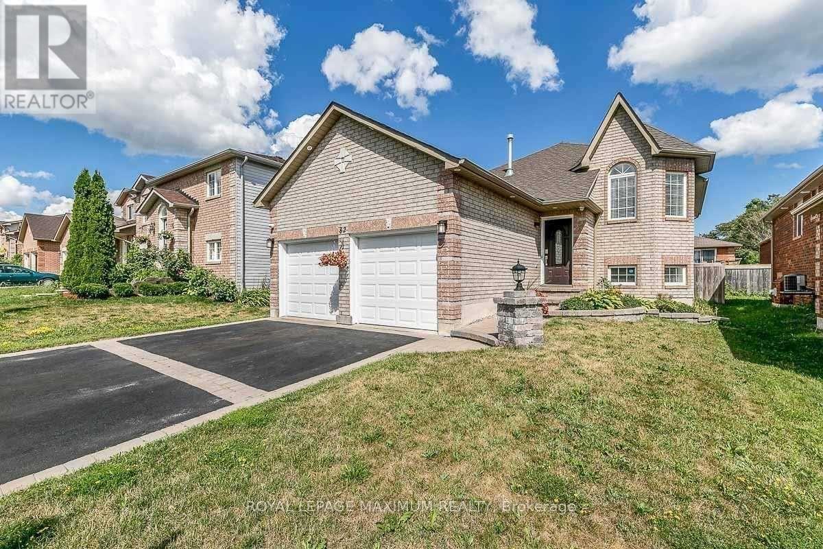 BSMT - 82 AMBLER, Barrie, Ontario