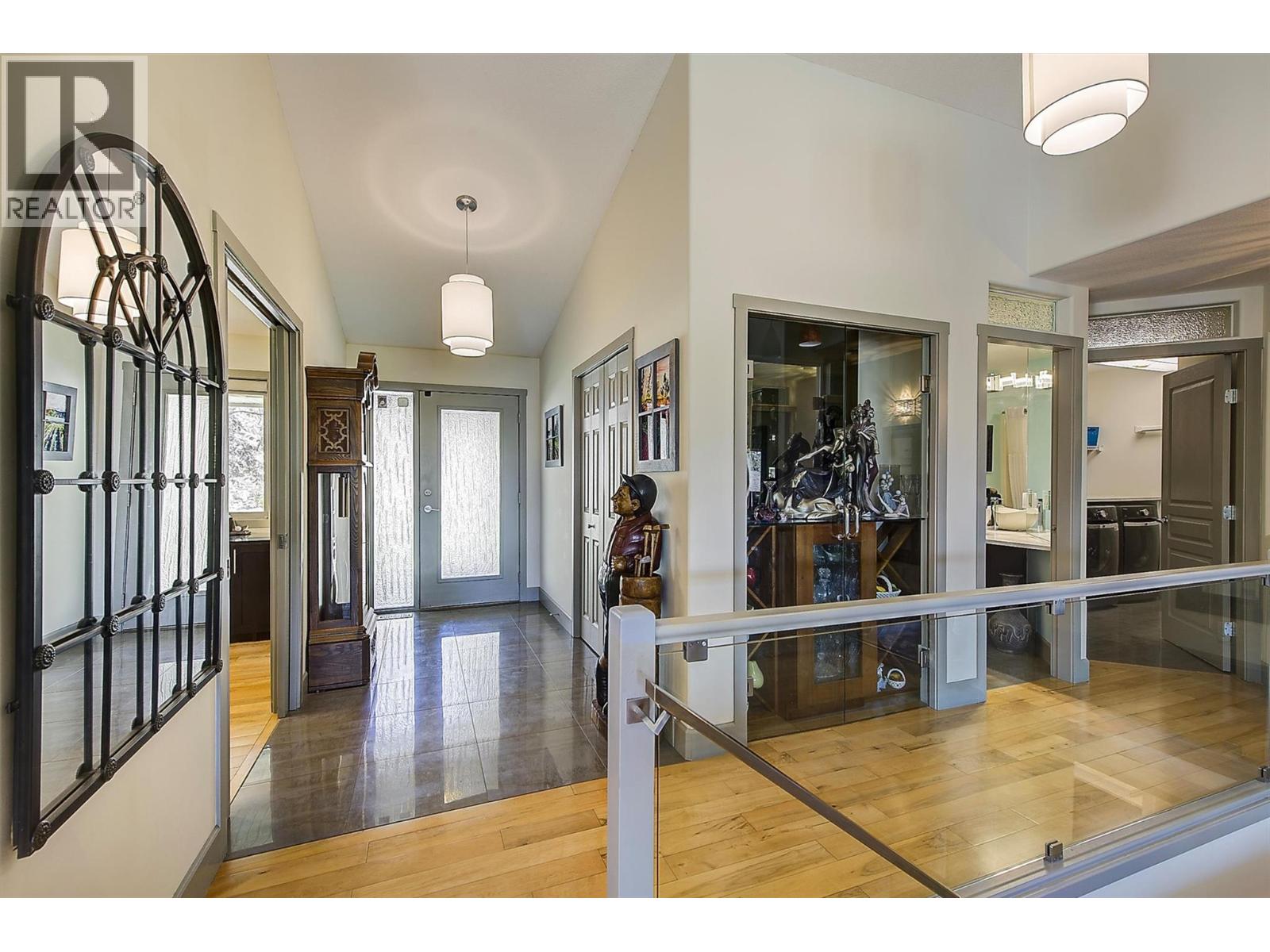 3590 Shadow Creek Drive, Kelowna, British Columbia  V1X 8A7 - Photo 9 - 10388783
