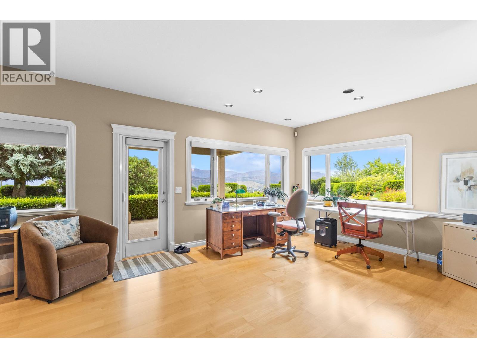 1145 Mckenzie Road, Kelowna, British Columbia  V1P 1C3 - Photo 46 - 10389627