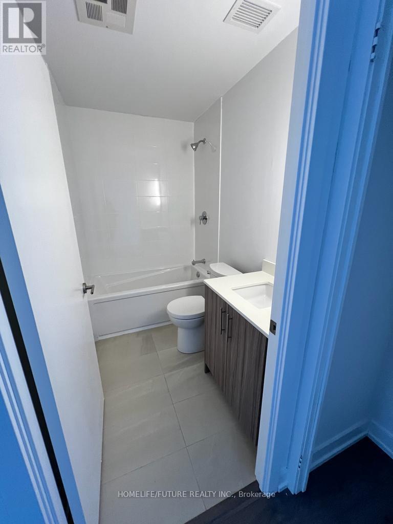 1204 - 215 Veterans Drive, Brampton, Ontario  L7A 5L6 - Photo 11 - W13229204