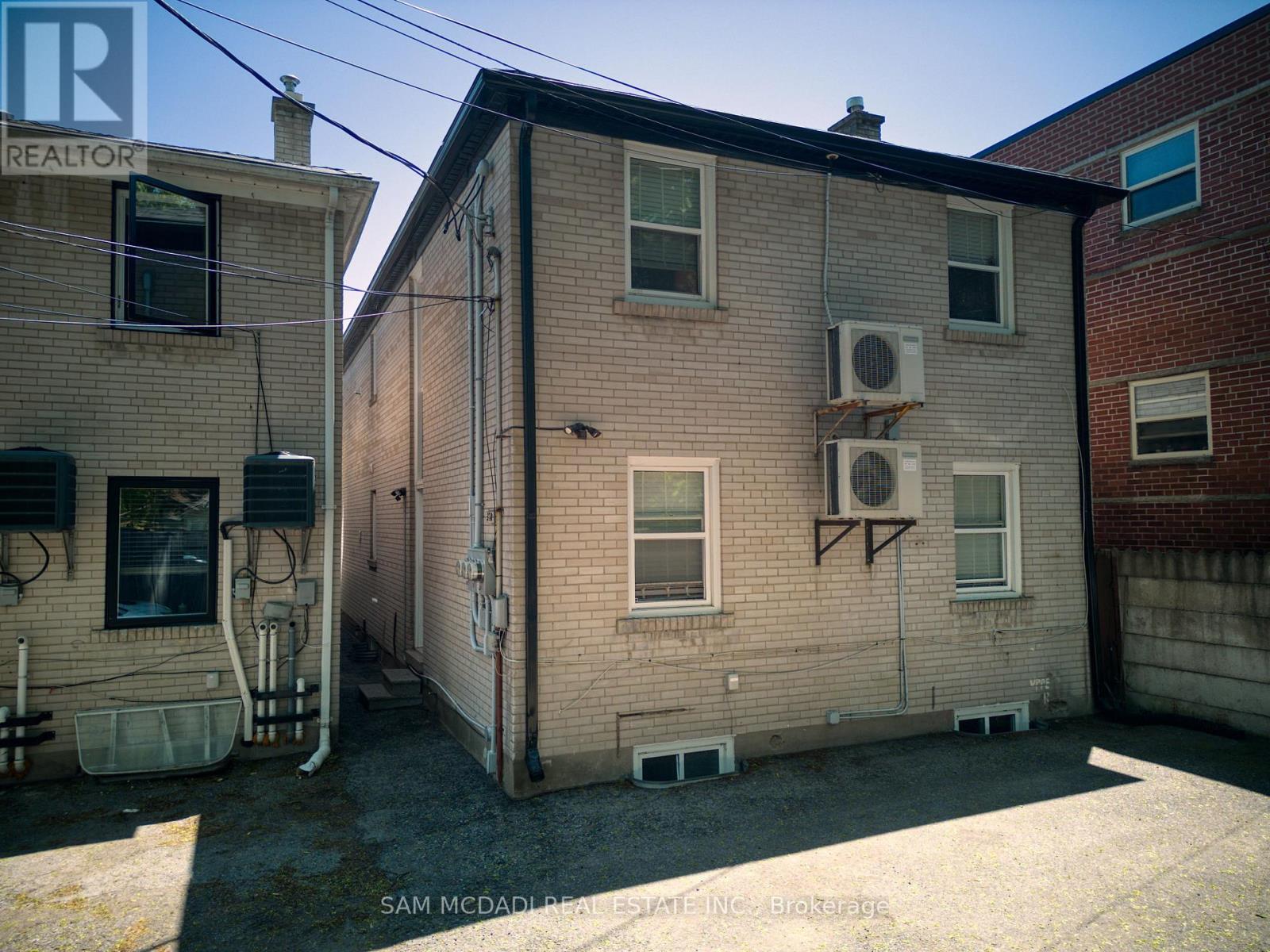 378 Lakeshore Road W, Mississauga, Ontario  L5H 1H5 - Photo 28 - W13229228