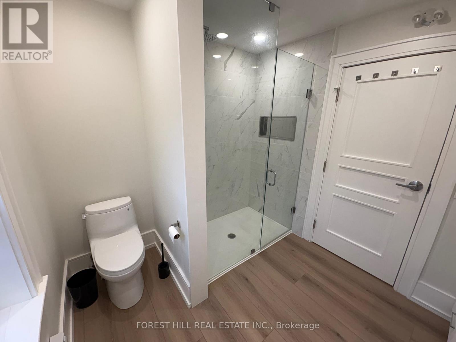 2nd Level - 13 Thomas Street, Mississauga, Ontario  L5M 1Y4 - Photo 7 - W13229238