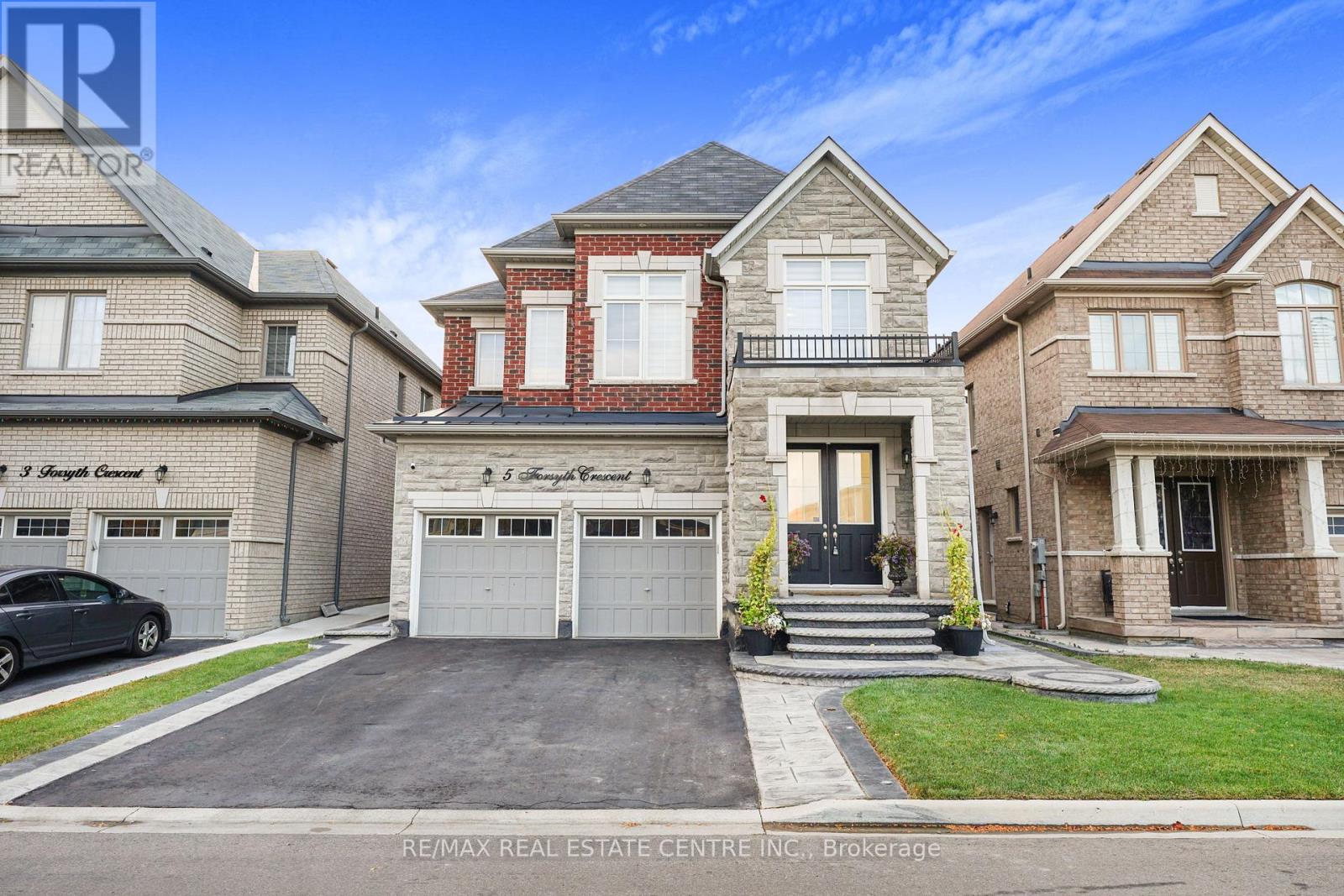 5 FORSYTH CRESCENT E, Brampton, Ontario