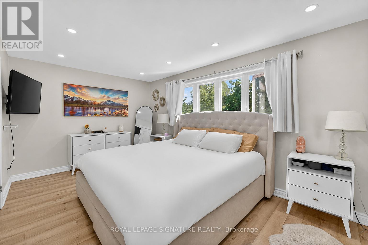 1311 Lewisham Drive, Mississauga, Ontario  L5J 3P8 - Photo 15 - W13229258