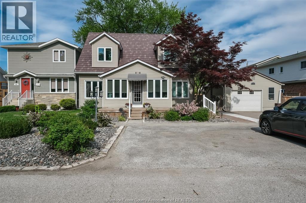 458 John M, Windsor, Ontario  N8P 1C2 - Photo 2 - 26012848