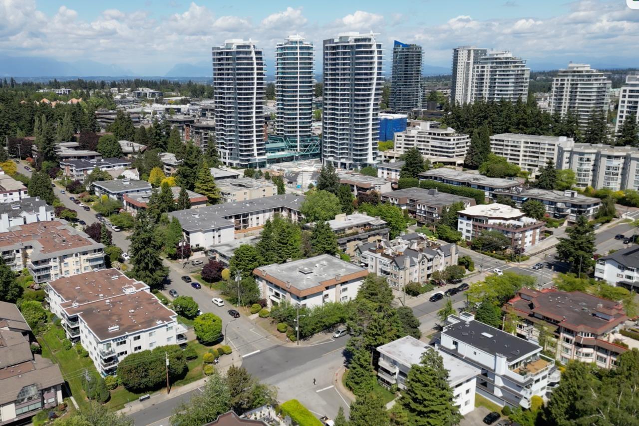 203 1410 Blackwood Street, White Rock, British Columbia  V4B 3V4 - Photo 30 - R3128272