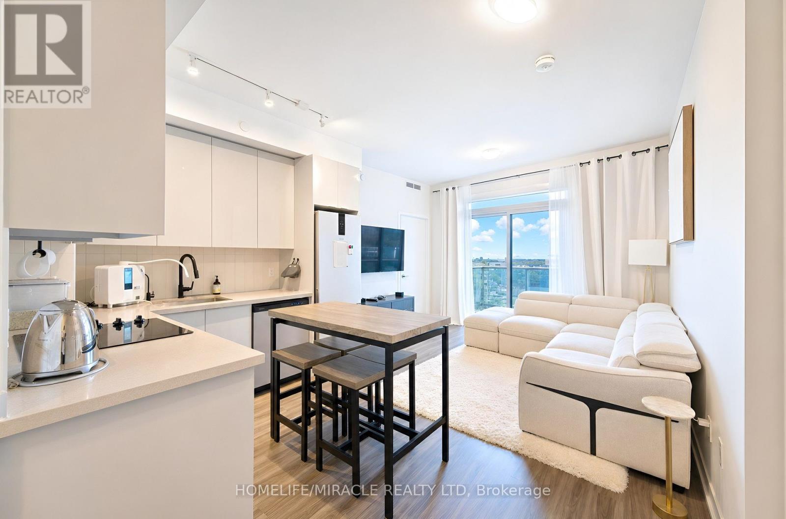 813 - 10 Abeja Street, Vaughan, Ontario  L4K 0R4 - Photo 2 - N13228072