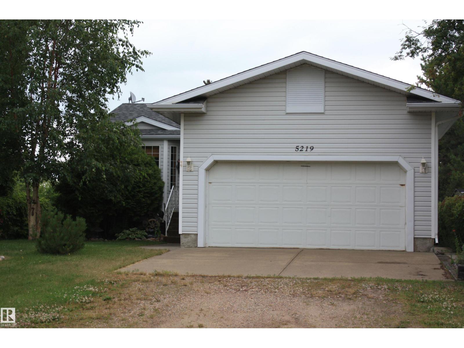 5219 49 ST, waskatenau, Alberta