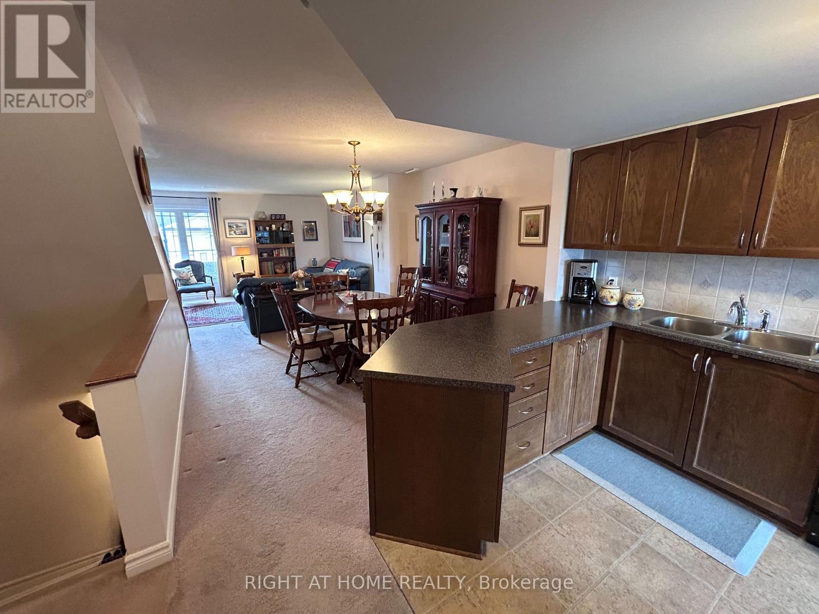 389b Chapman Mills Drive, Ottawa, Ontario  K2J 0M7 - Photo 6 - X13120304