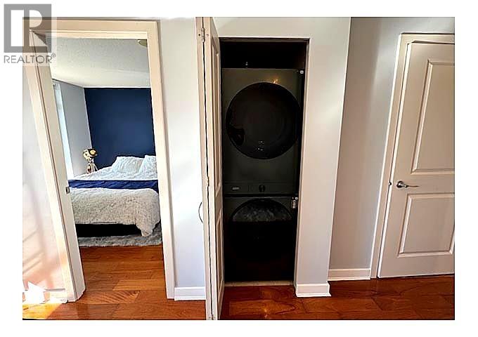 1401 3660 Vanness Avenue, Vancouver, British Columbia  V5R 6H8 - Photo 13 - R3130922