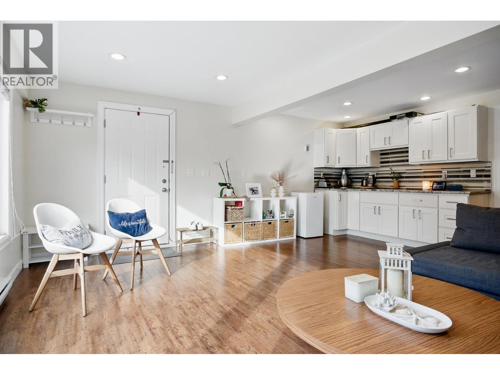 4938 Redonda Drive, North Vancouver, British Columbia  V7R 3J9 - Photo 17 - R3130838