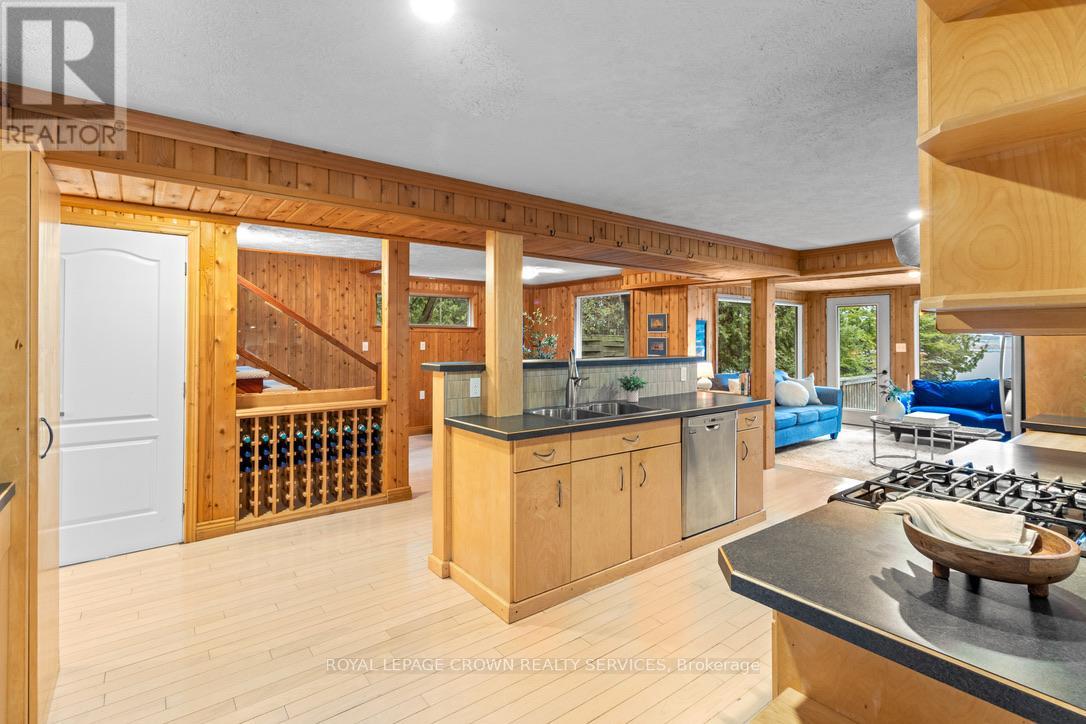 1166 Dorcas Bay Road, Northern Bruce Peninsula, Ontario  N0H 2R0 - Photo 13 - X13229080