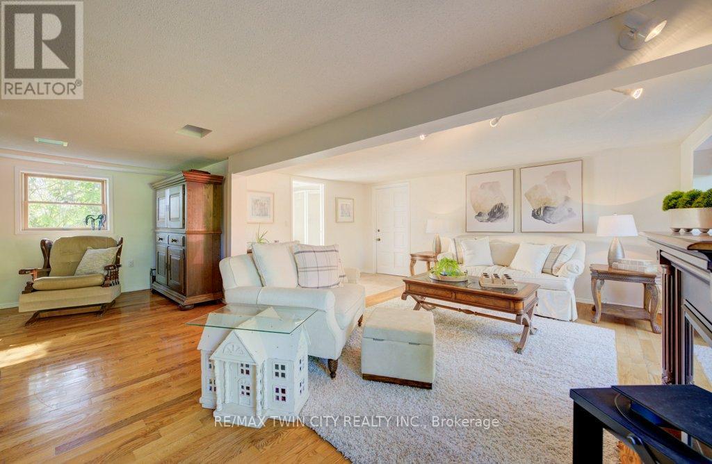 767616 Township Road 5 Road, Blandford-Blenheim, Ontario  N0J 1G0 - Photo 11 - X13229128