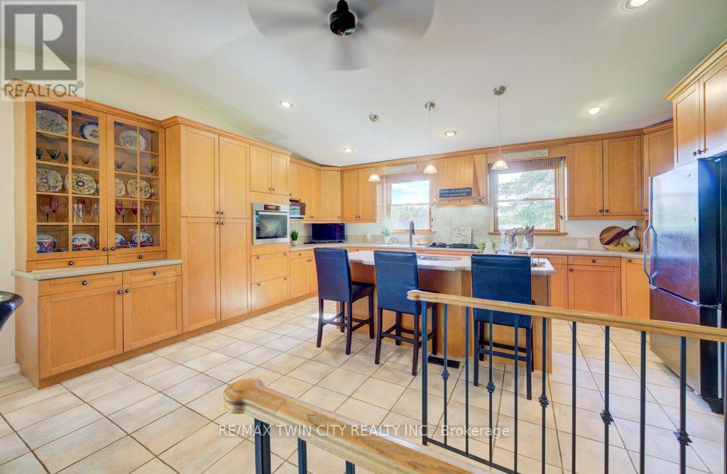 767616 Township Road 5 Road, Blandford-Blenheim, Ontario  N0J 1G0 - Photo 7 - X13229128