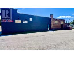 4 - 18 YONGE STREET