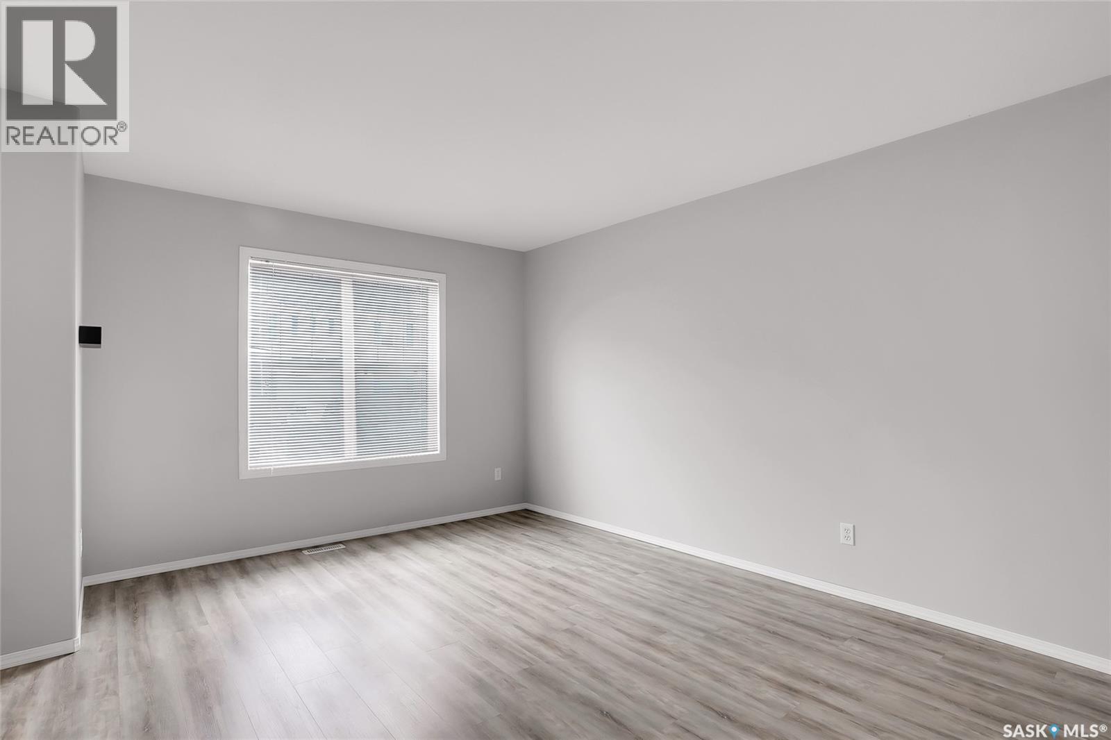 2 102 Pawlychenko Lane, Saskatoon, Saskatchewan  S7V 1G9 - Photo 4 - SK037936