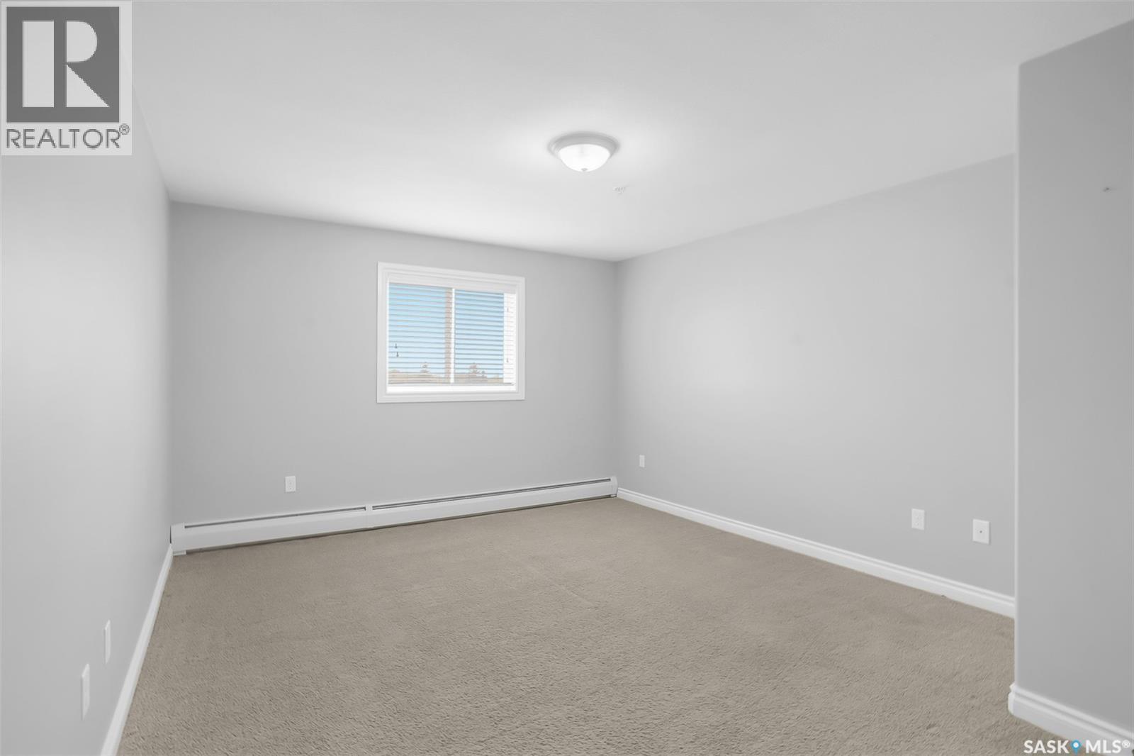 316 100 1st Avenue N, Warman, Saskatchewan  S0K 4S0 - Photo 12 - SK037891