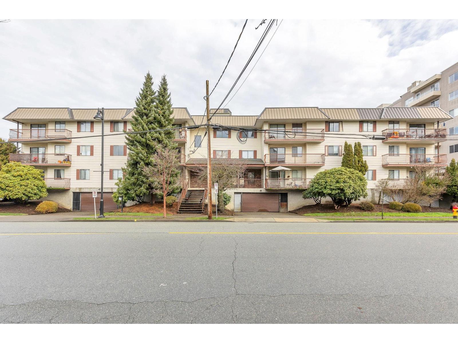 45749 Spadina Avenue Chilliwack Downtown
