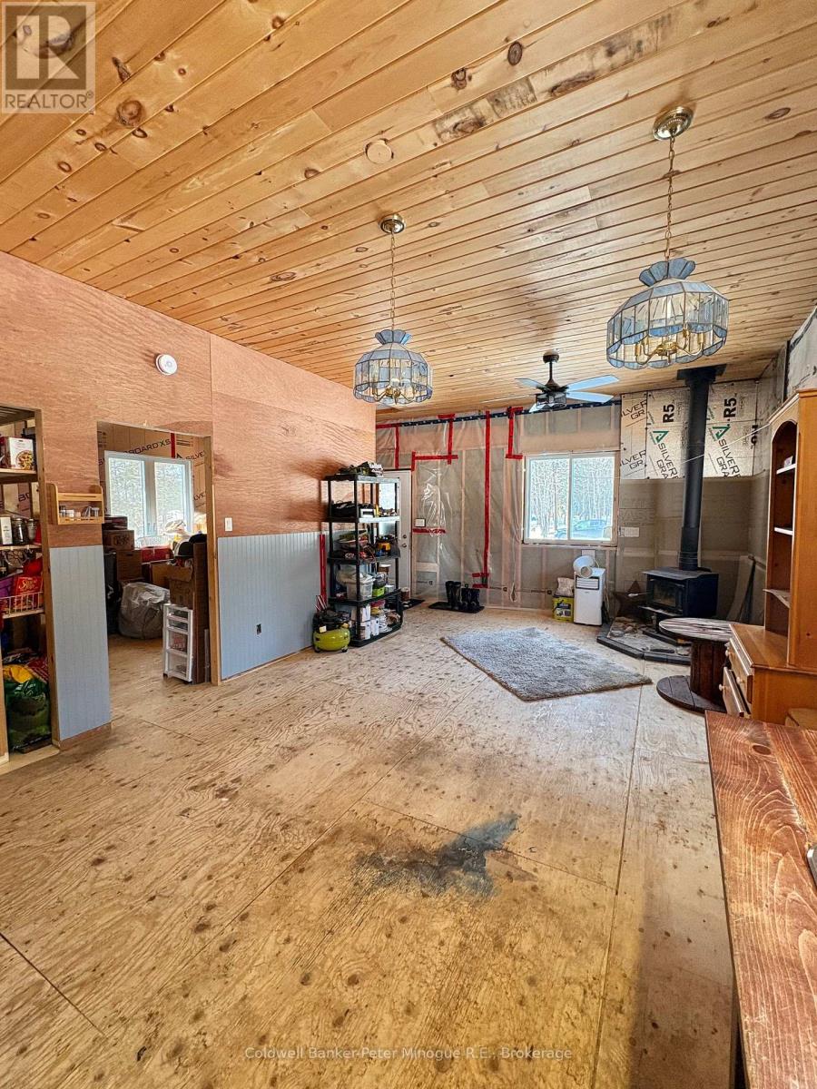 682 Donald Street, Papineau-Cameron, Ontario  P0H 1V0 - Photo 9 - X12934730