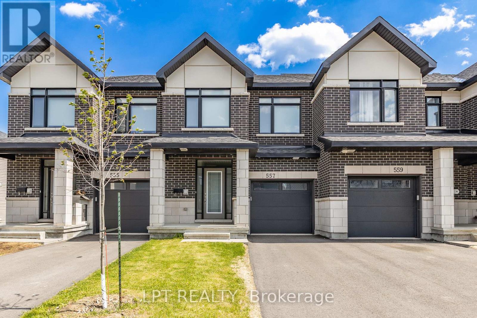 557 TAHOE HEIGHTS, Ottawa, Ontario