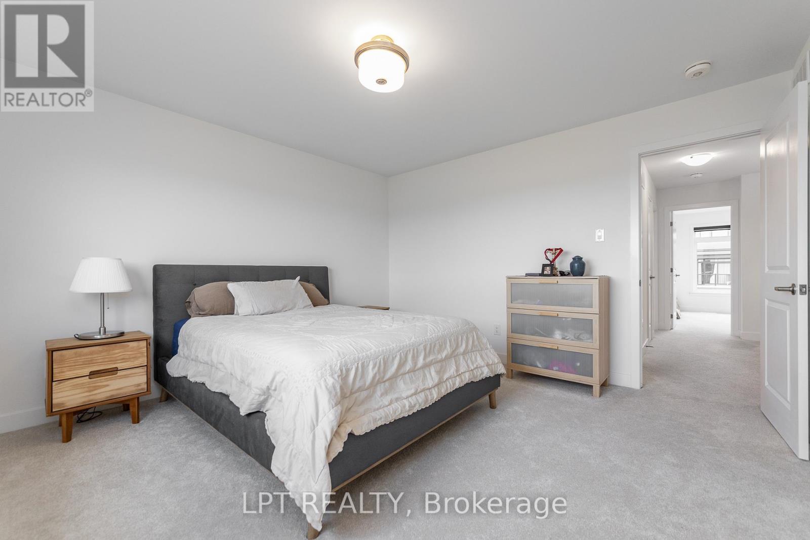557 Tahoe Heights, Ottawa, Ontario K1T 0X4 - Photo 19 - X13229308