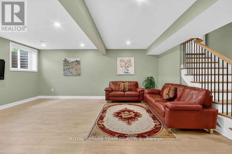 950 Islington Way, Ottawa, Ontario  K1A 0T7 - Photo 44 - X13229458