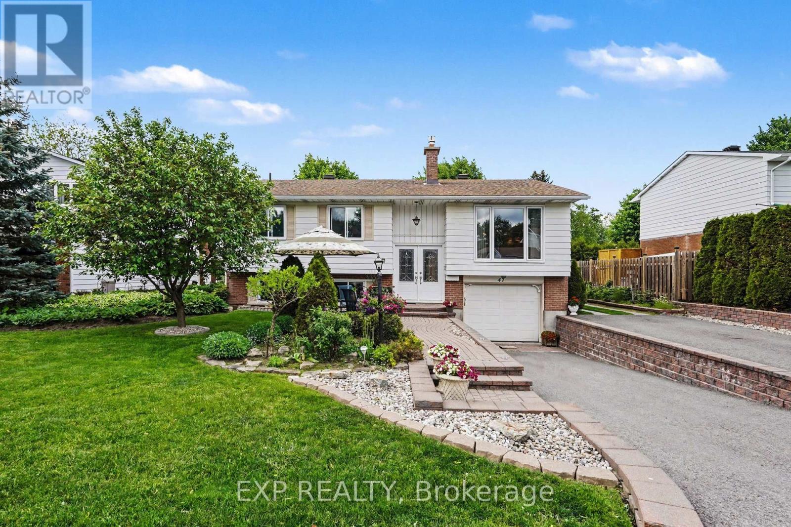 47 LANGHOLM CRESCENT, Ottawa, Ontario