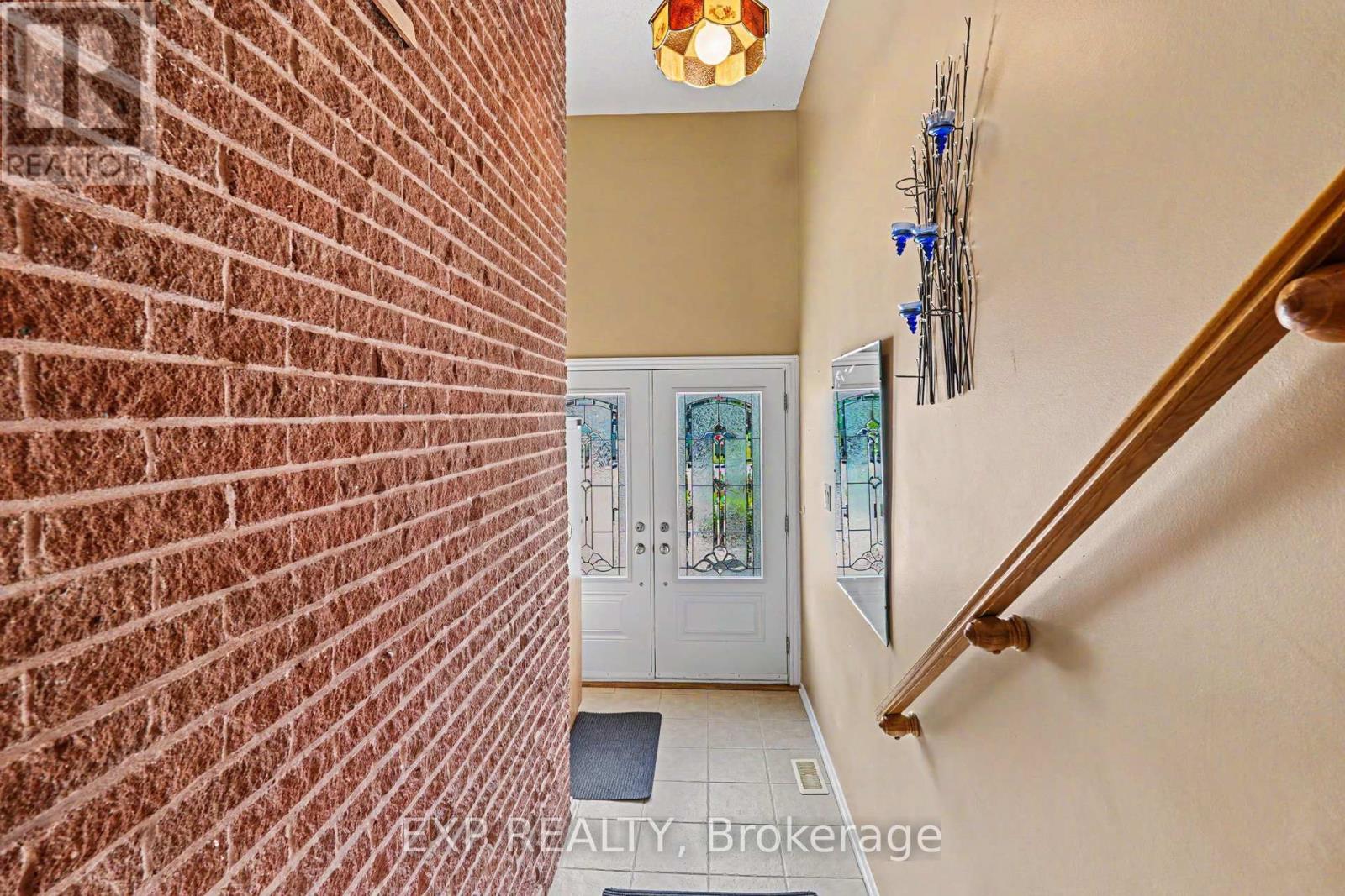 47 Langholm Crescent, Ottawa, Ontario  K2J 2H1 - Photo 4 - X13229512