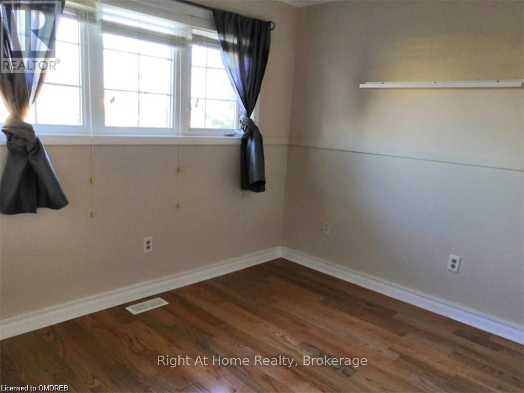 2467 Carberry Way, Oakville, Ontario  L6M 4S5 - Photo 11 - W13229350
