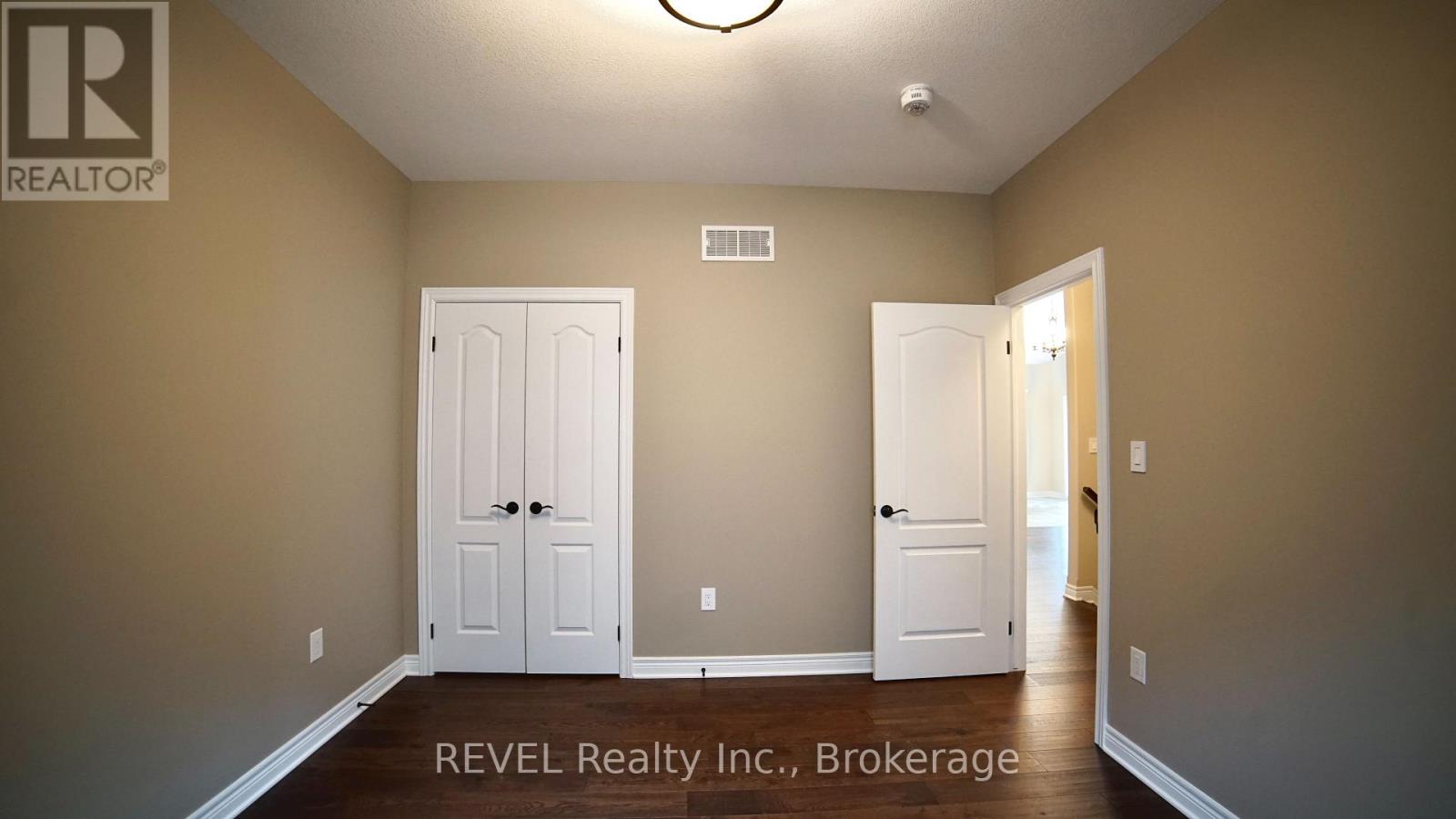 7135 Optimist Lane, Niagara Falls, Ontario  L2E 0B2 - Photo 15 - X13229354