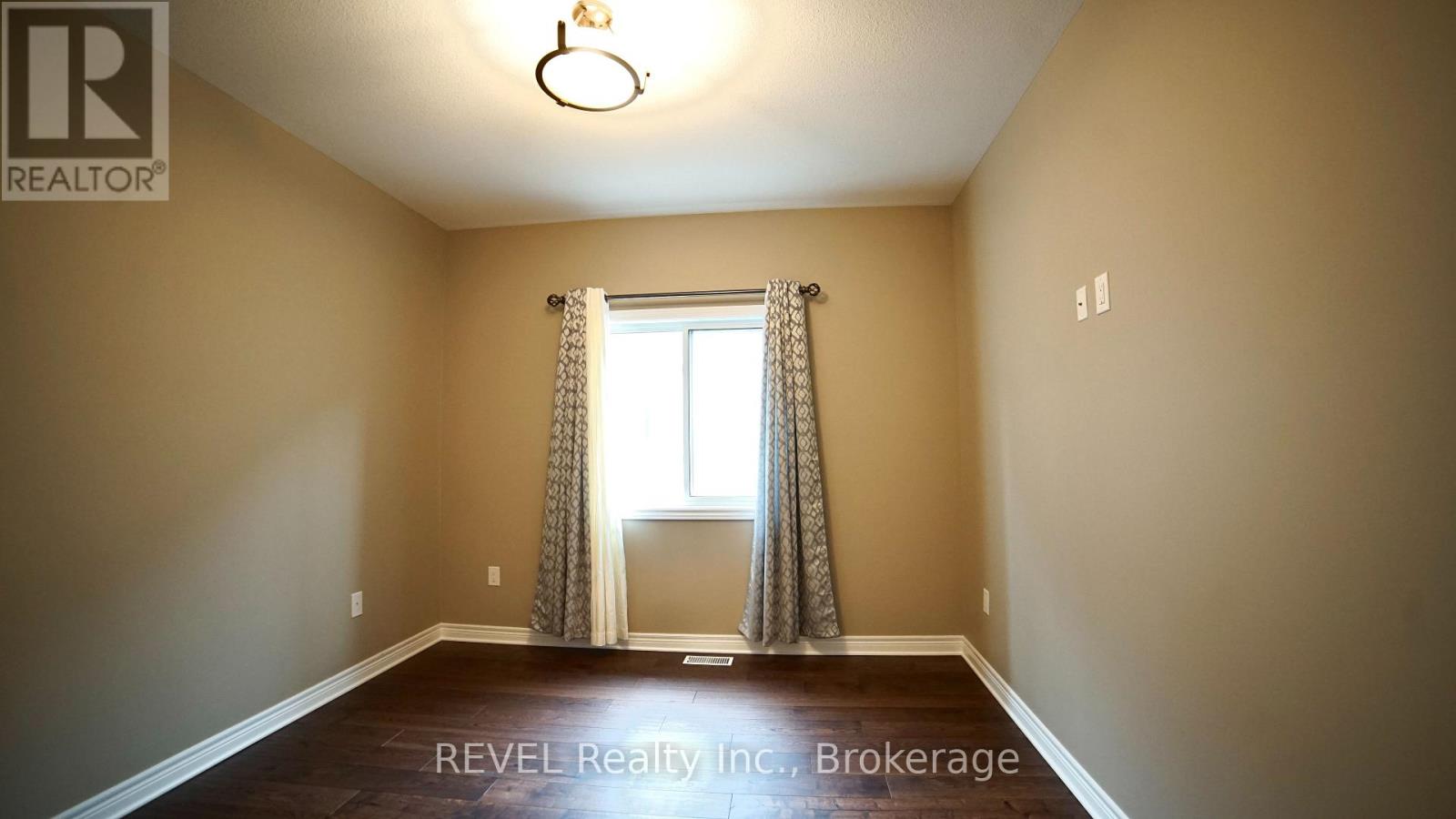 7135 Optimist Lane, Niagara Falls, Ontario  L2E 0B2 - Photo 16 - X13229354