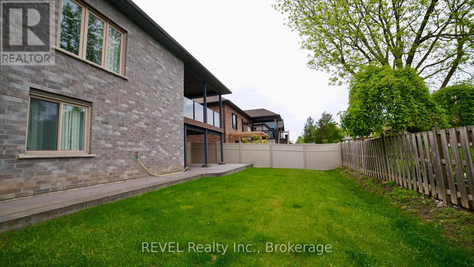 7135 Optimist Lane, Niagara Falls, Ontario  L2E 0B2 - Photo 37 - X13229354