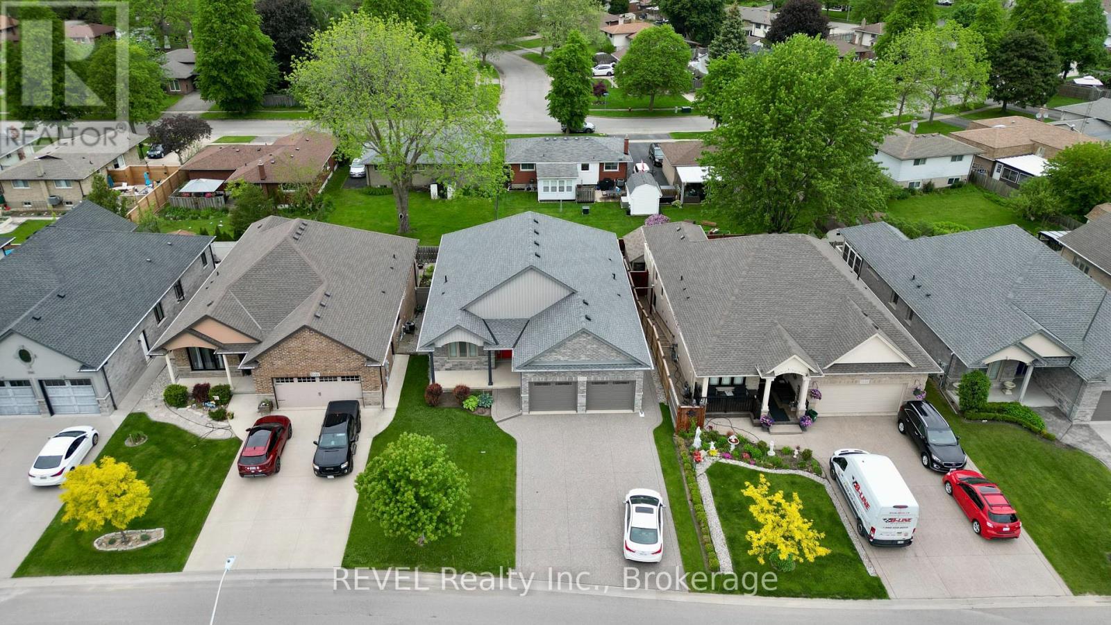 7135 Optimist Lane, Niagara Falls, Ontario  L2E 0B2 - Photo 41 - X13229354