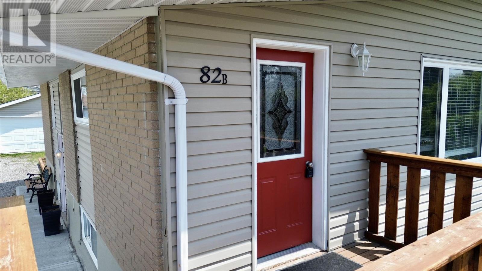 82b Axmith Ave, Elliot Lake, Ontario  P5A 1B8 - Photo 2 - SM261187