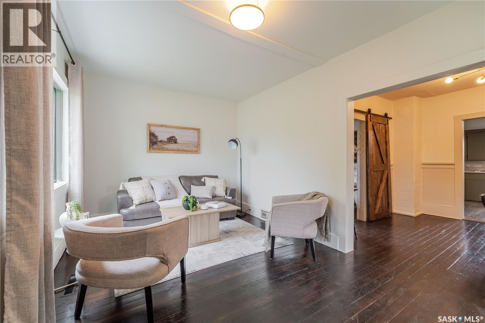 1102 Iroquois Street W, Moose Jaw, Saskatchewan  S6H 5B9 - Photo 19 - SK037949