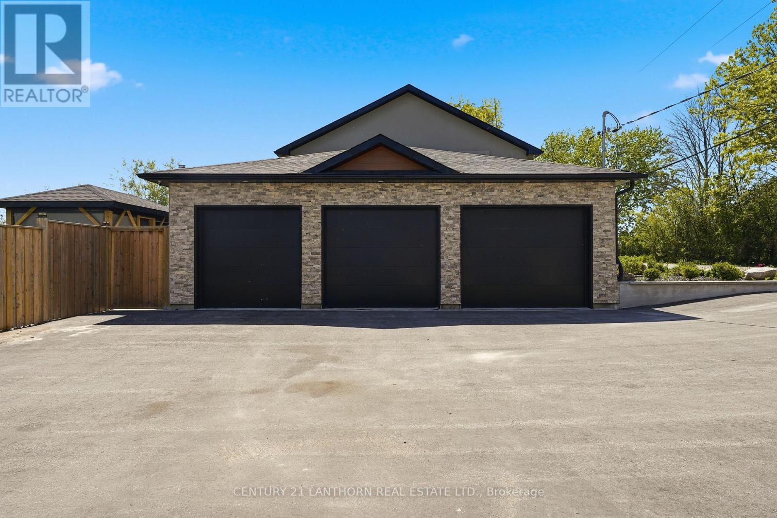 13 Blakely Road, Prince Edward County, Ontario  K0K 1T0 - Photo 32 - X12868856