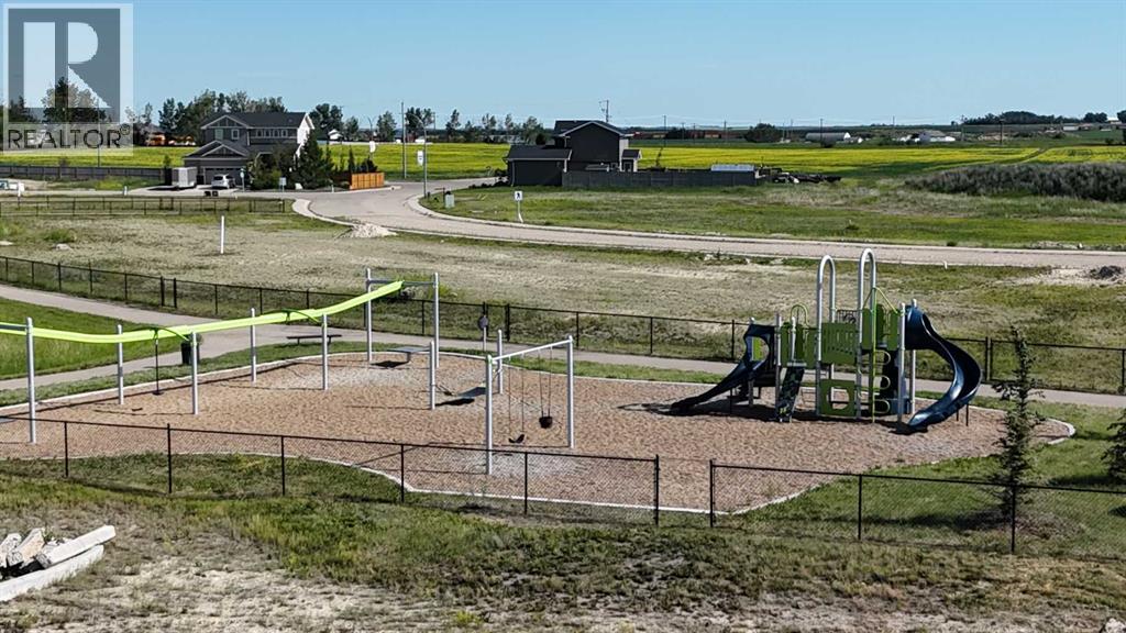 7 Clover Crescent, Beiseker, Alberta  T0M 0G0 - Photo 16 - A2290188