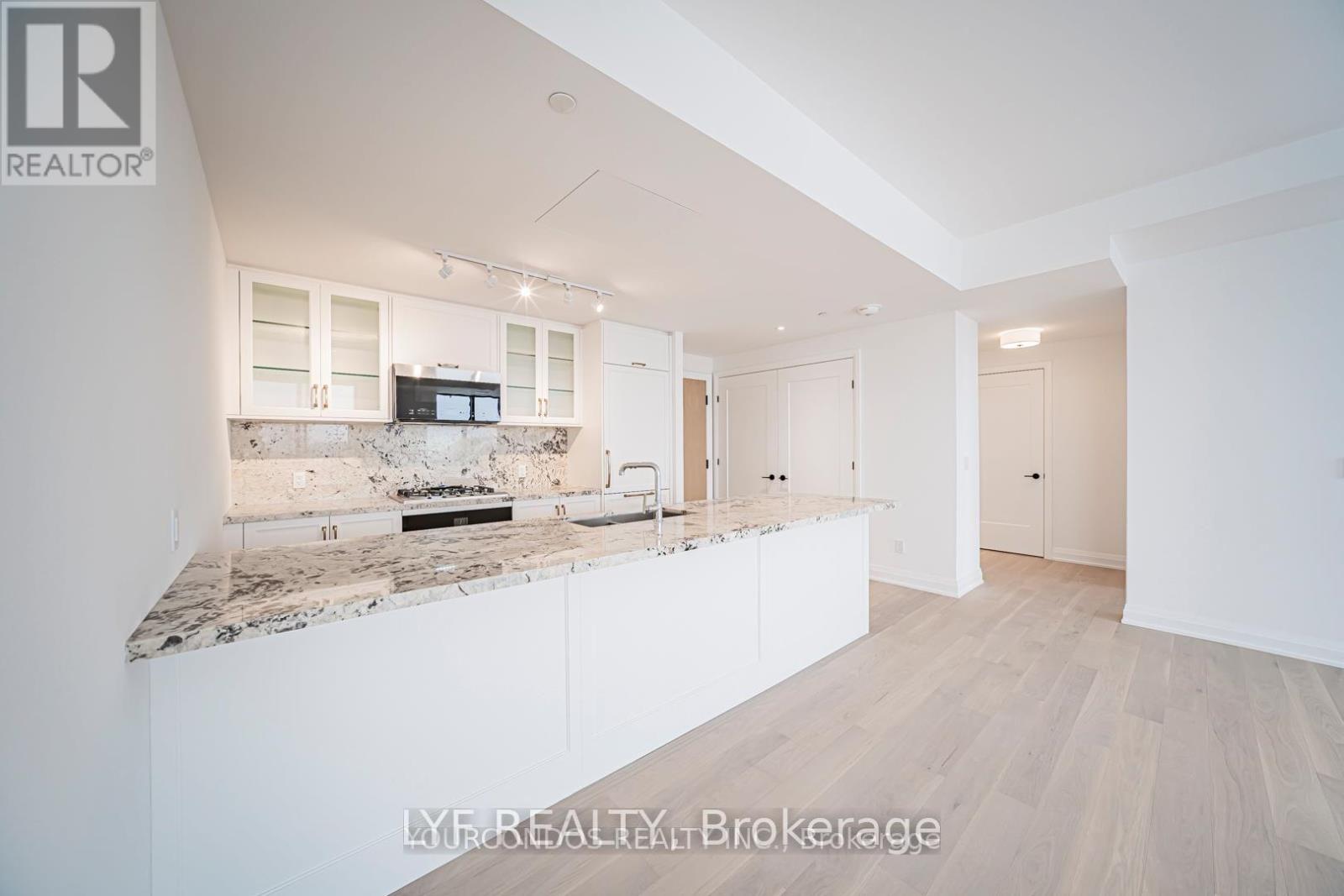 609 - 505 Glencairn Avenue, Toronto, Ontario  M6B 0B2 - Photo 8 - C13229304