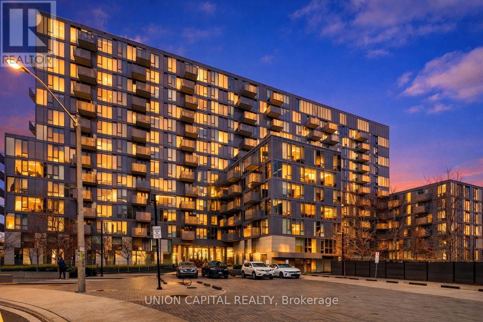 1014 - 38 Monte Kwinter Court, Toronto, Ontario  M4P 1E4 - Photo 2 - C13229360