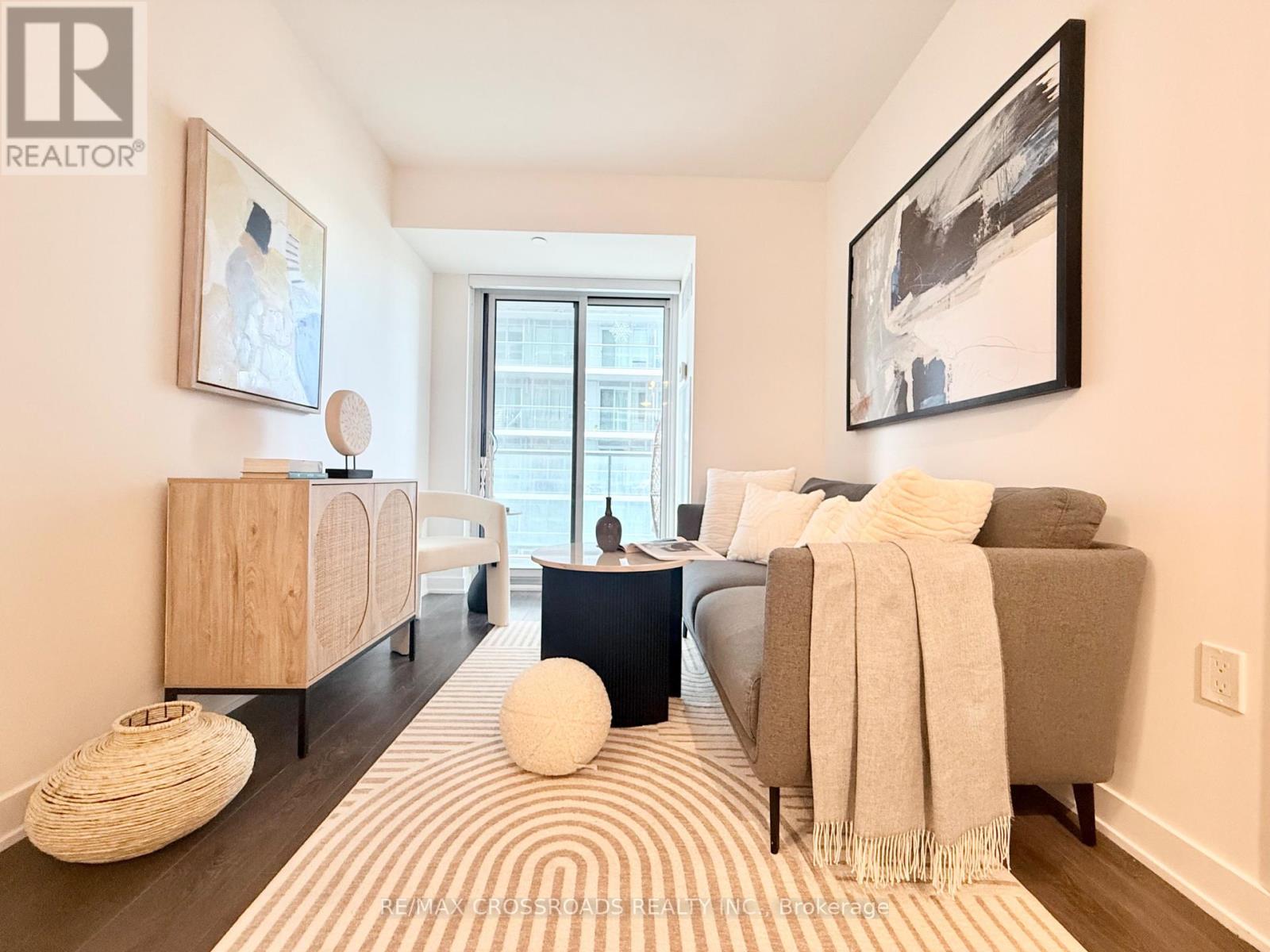 2301 - 195 Redpath Avenue, Toronto, Ontario  M4P 0E4 - Photo 2 - C13229374