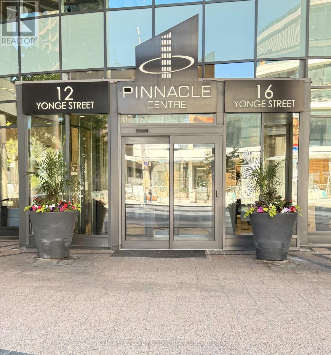 704 - 12 Yonge Street, Toronto, Ontario  M5E 1R4 - Photo 3 - C13229466