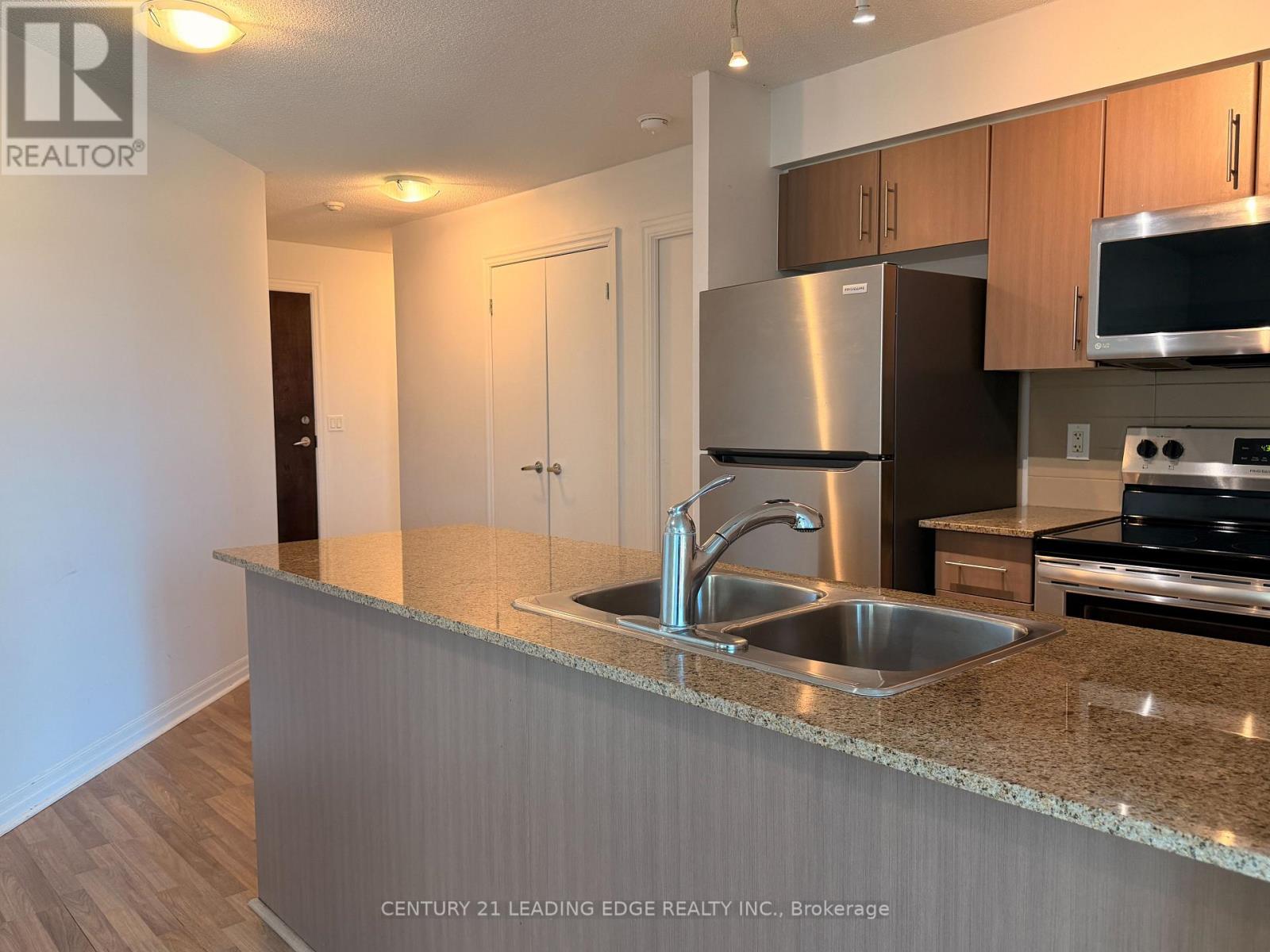 704 - 12 Yonge Street, Toronto, Ontario  M5E 1R4 - Photo 9 - C13229466