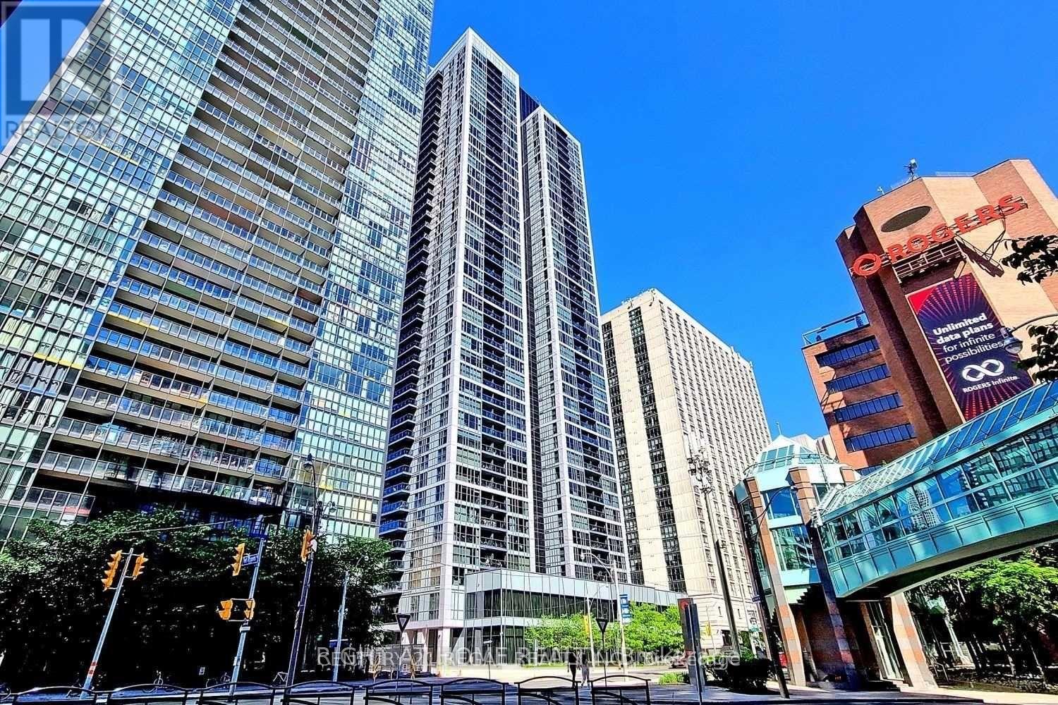 2911 - 28 Ted Rogers Way, Toronto, Ontario  M4Y 2J4 - Photo 2 - C13229588